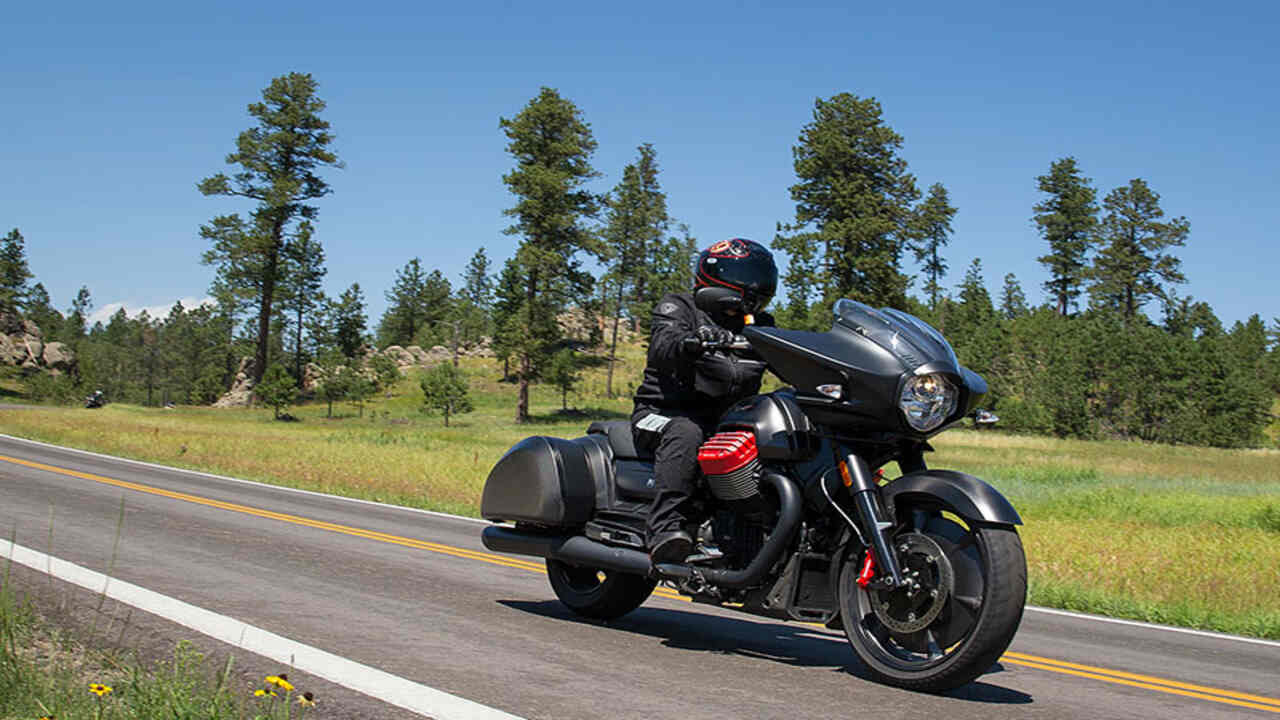 A Brief Overview Of Moto Guzzi Mgx 21