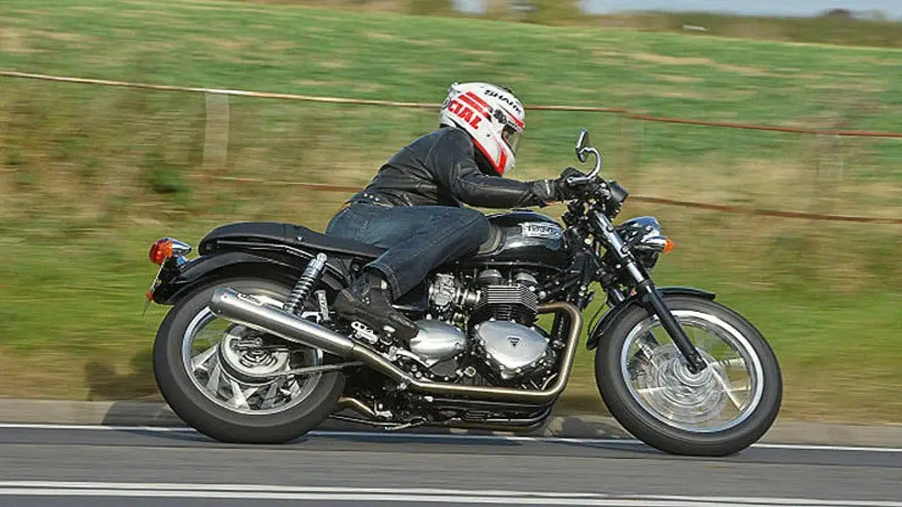 Should You Buy Used Triumph Thruxton 900