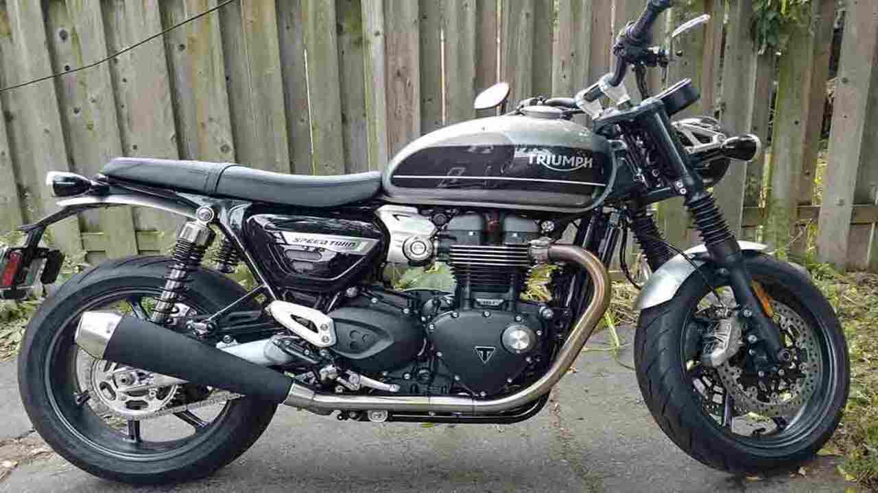 Tips For Maintaining Proper Triumph Street Twin Tire Pressure